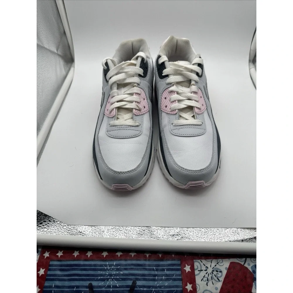 Nike Air Max 90 Shoes Girls Size 7Y White Pink Navy Sneakers HF6358-104